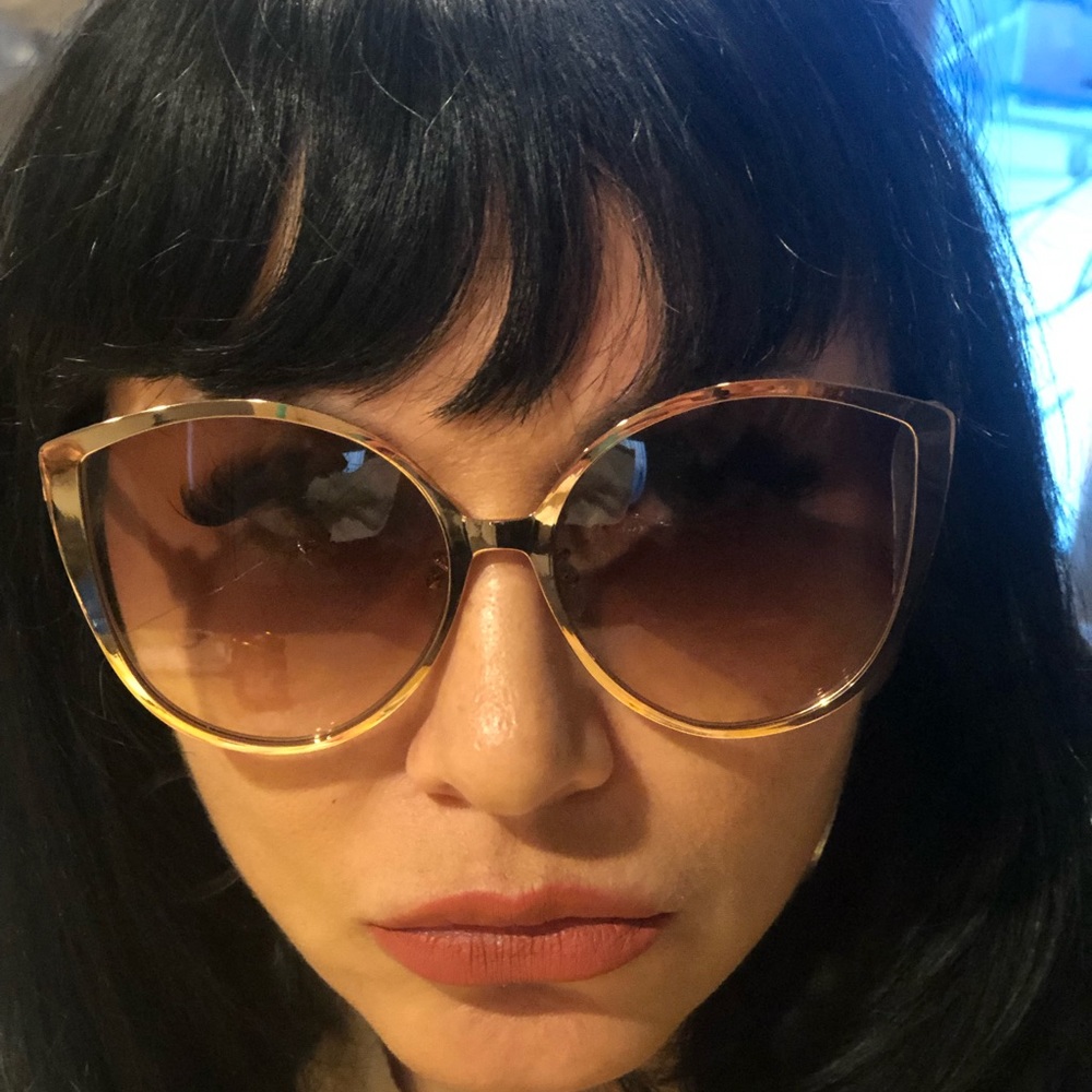 FENDI SUN GLASSES